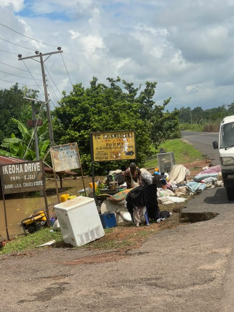 Market Traders Count Losses