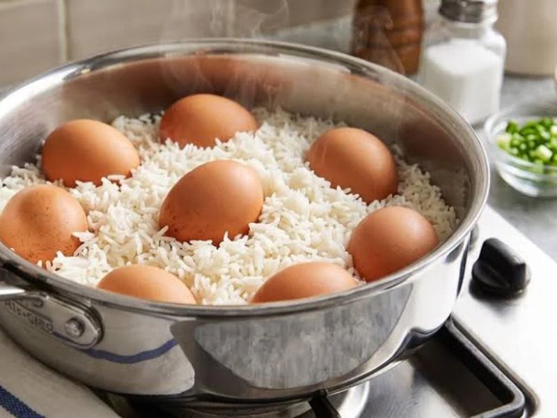 Why Nigerians Should Stop Boiling Eggs and Rice Together – Experts